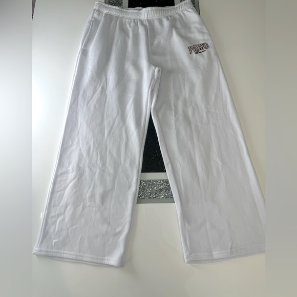 Charlotte Russe Pants - Pant unisex, Winter, size XL , trousers with PARIS logo, flared leg